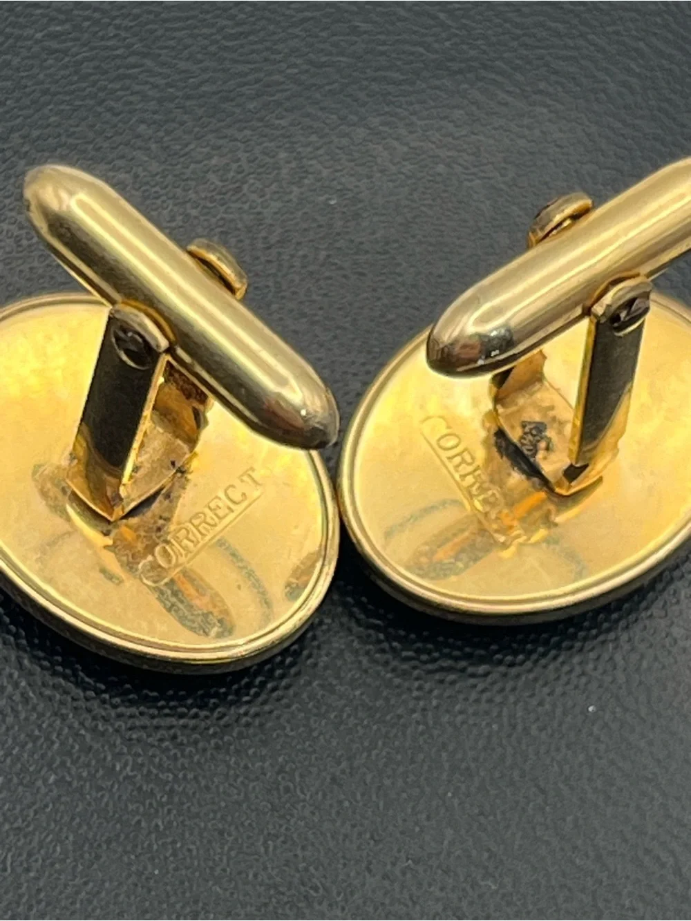 Goldstone copper sparkle stone oval cabochon cufflinks & tie clip vintage set